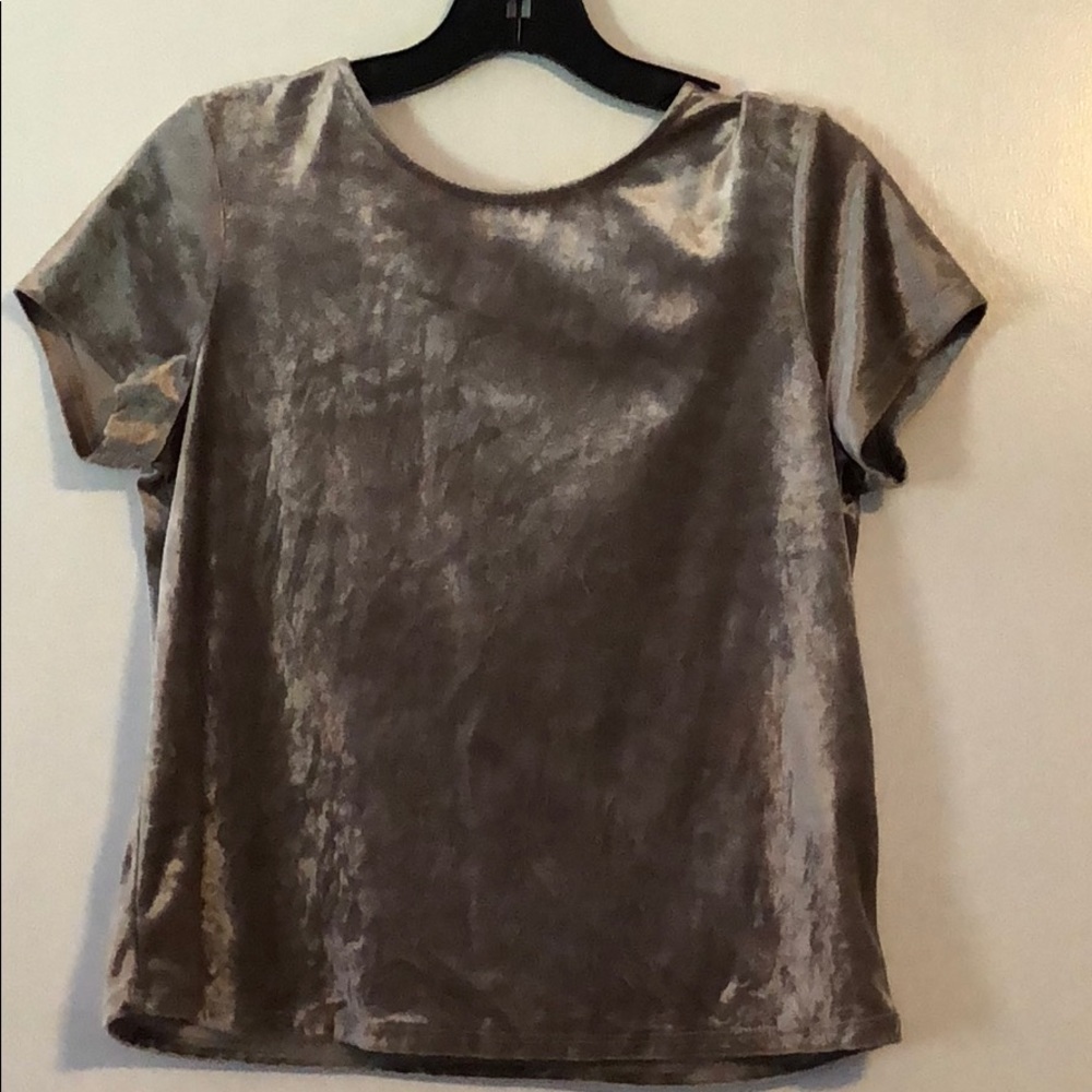 Silver velvet short sleeved shirt